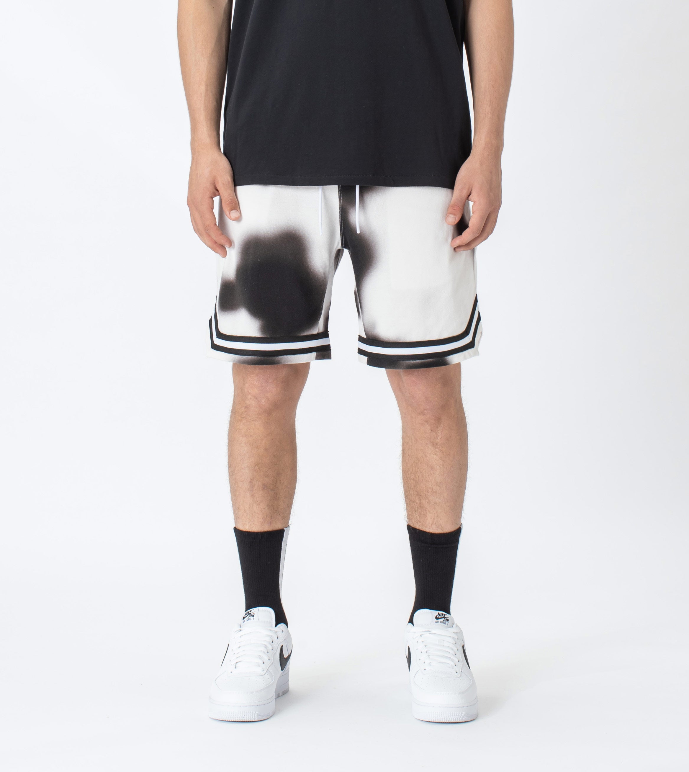 Patch Pique Basketball Short Milk/Black