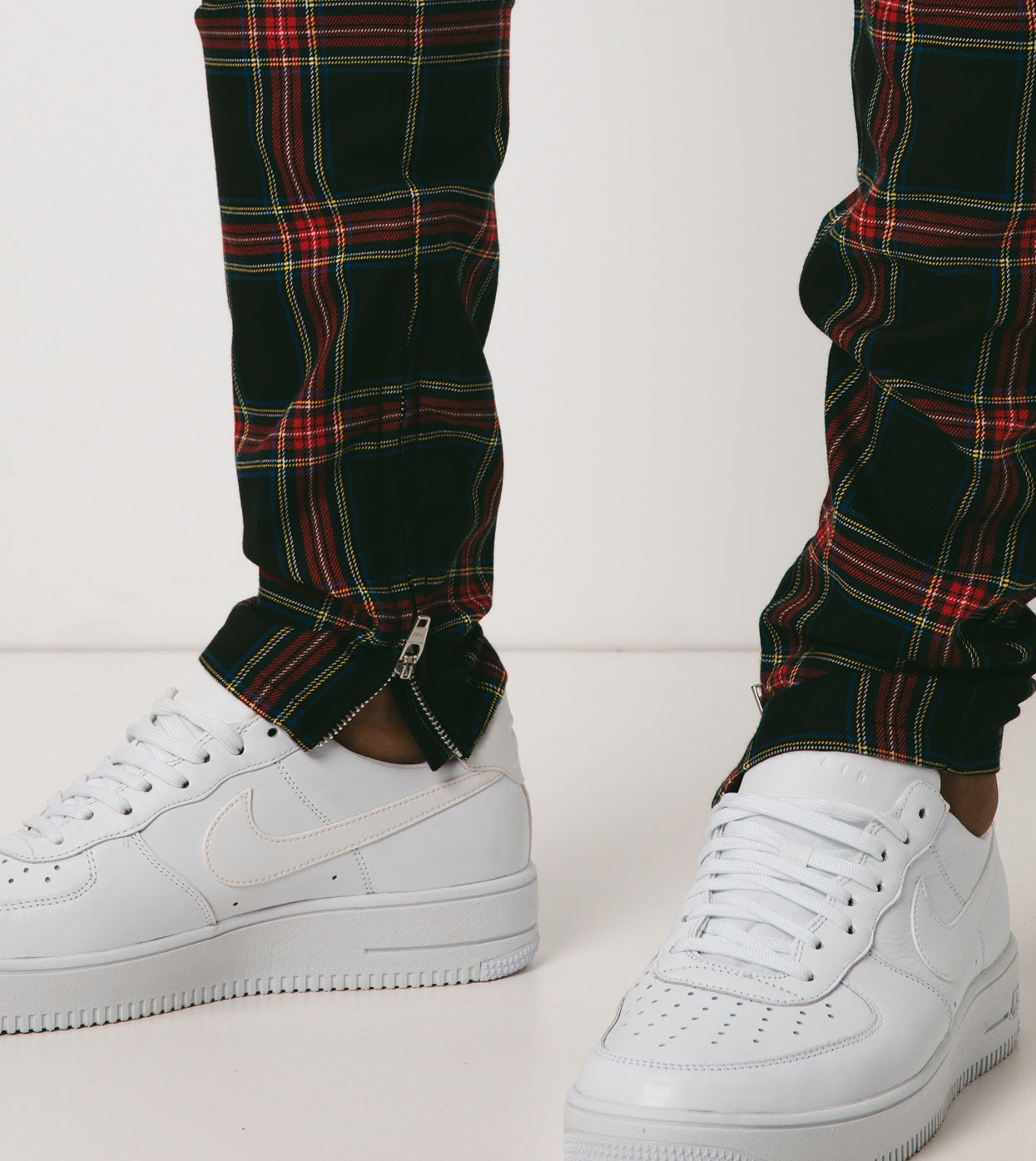 Plaid Unblockshot Chino Navy/Red - Sale
