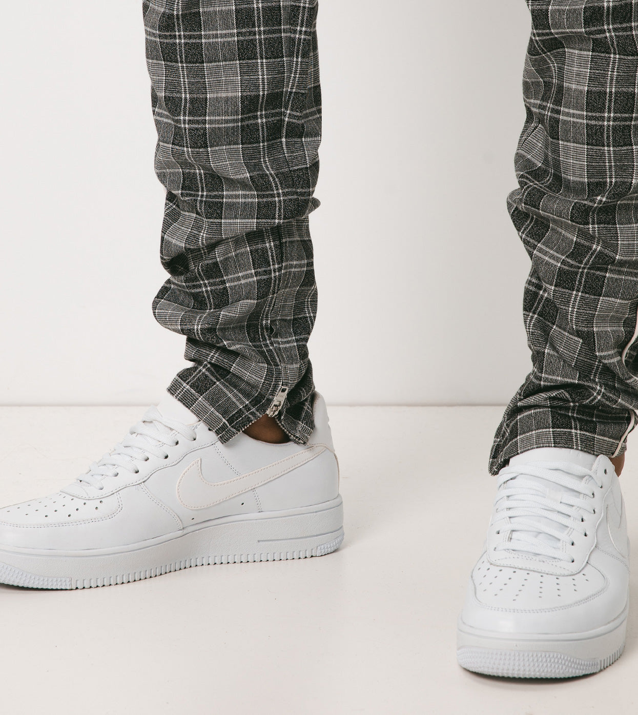 Plaid Unblockshot Chino Static Black