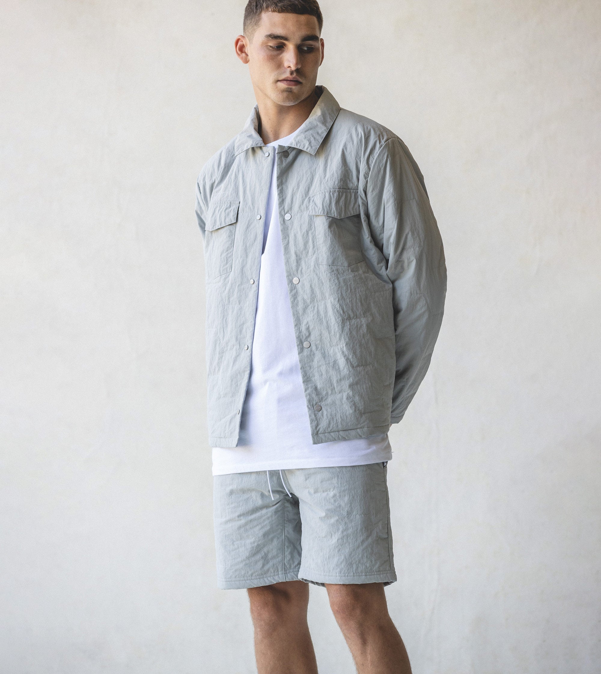 Quilted Jumpa Short Ice Grey