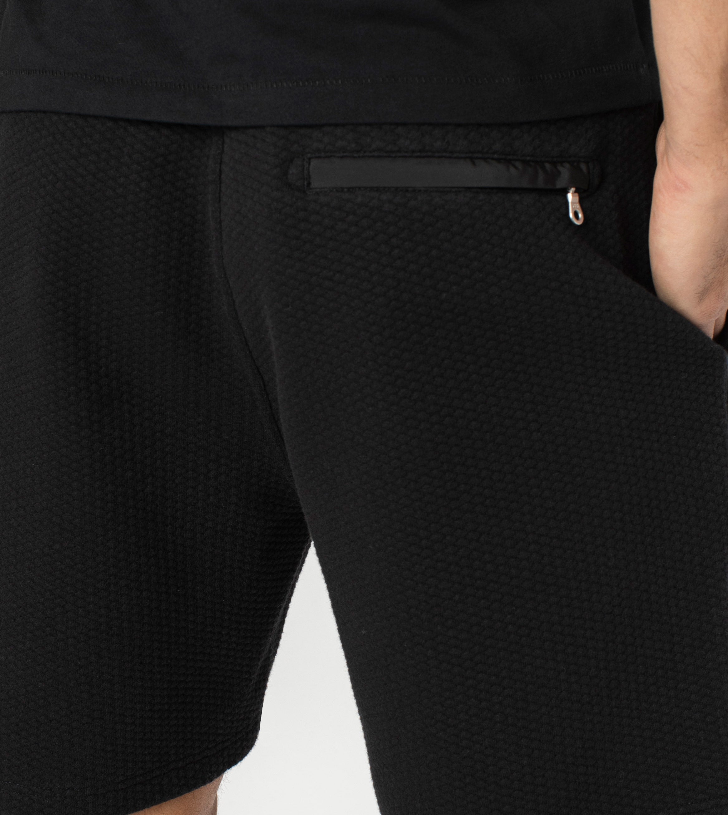 Quilt Day Short Black