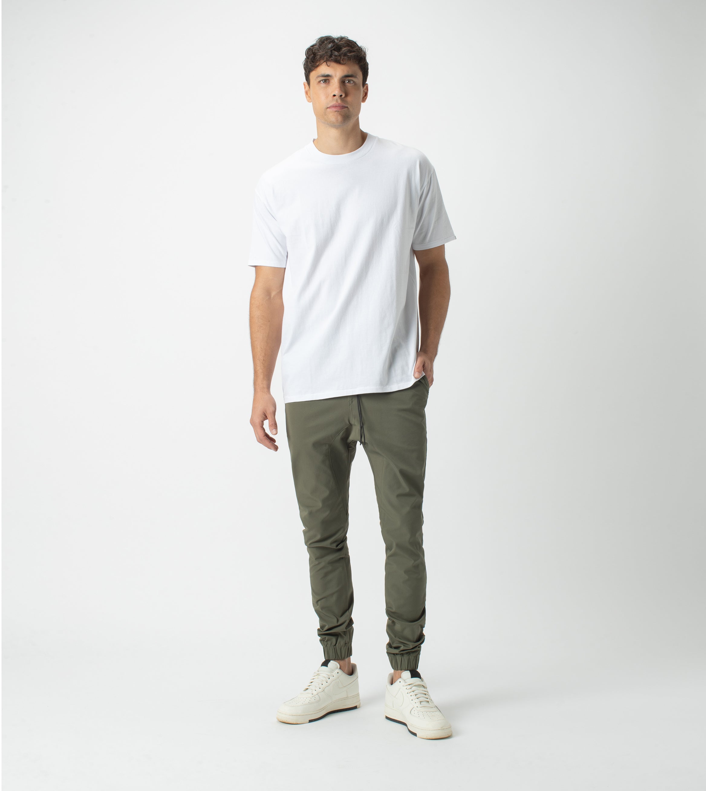 Sureshot Tech Jogger Moss