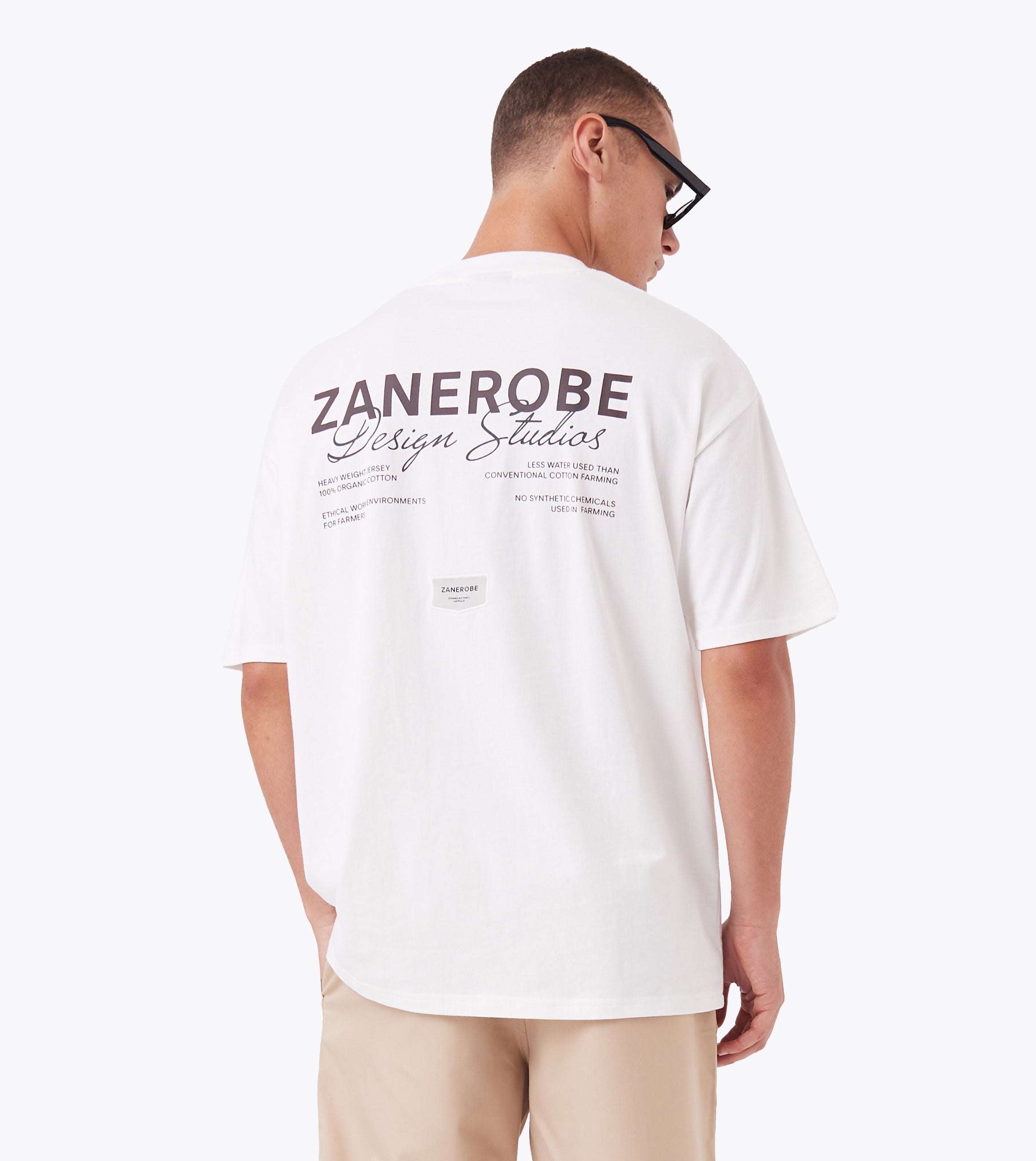Script Box ++ Tee Vintage White