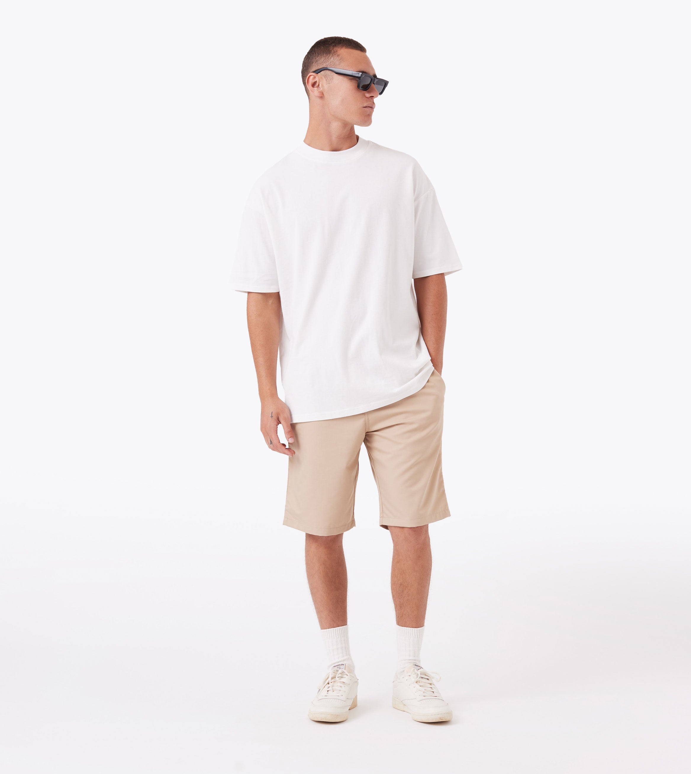 Script Box ++ Tee Vintage White