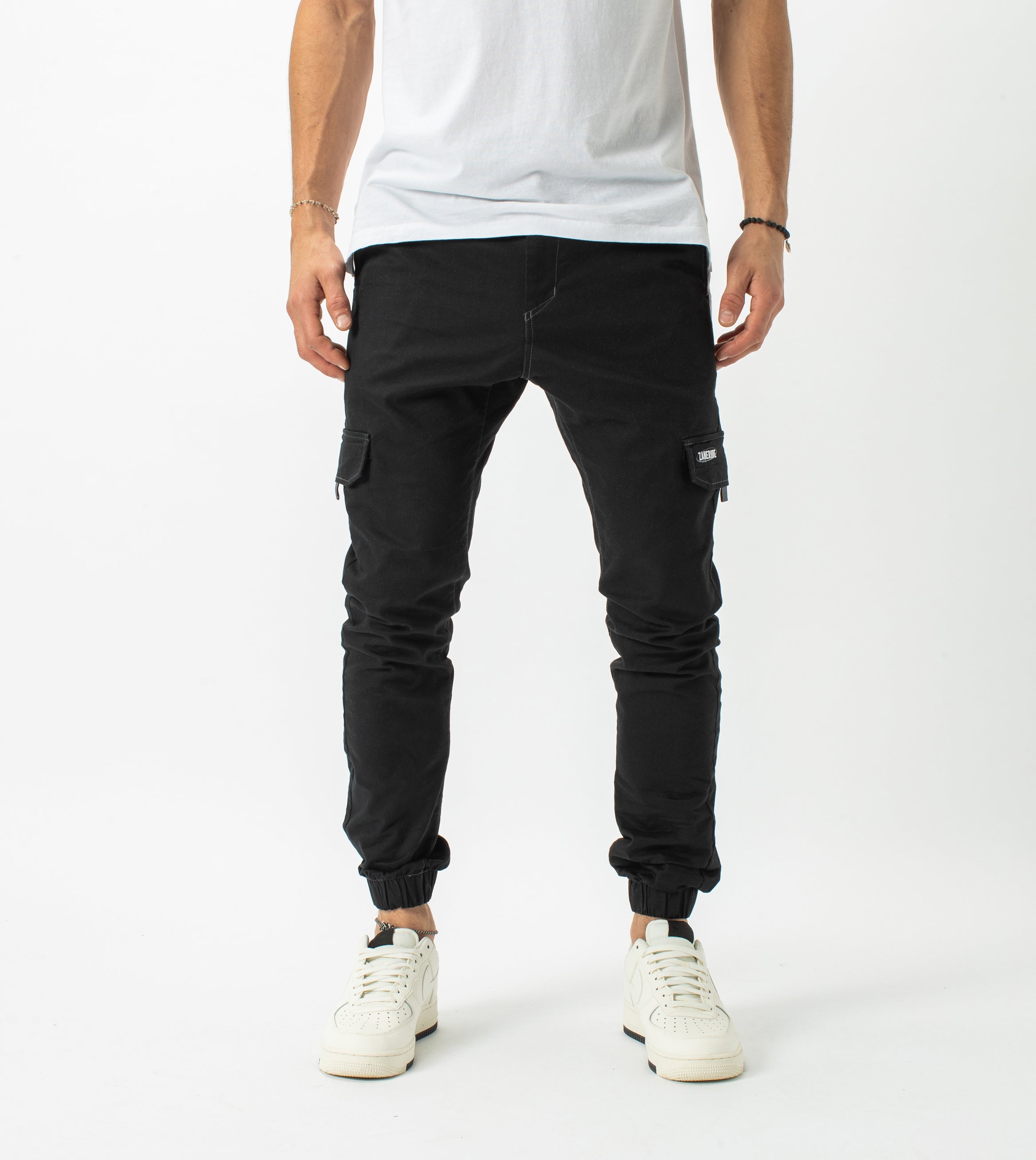 Slingshot Utility Jogger Black