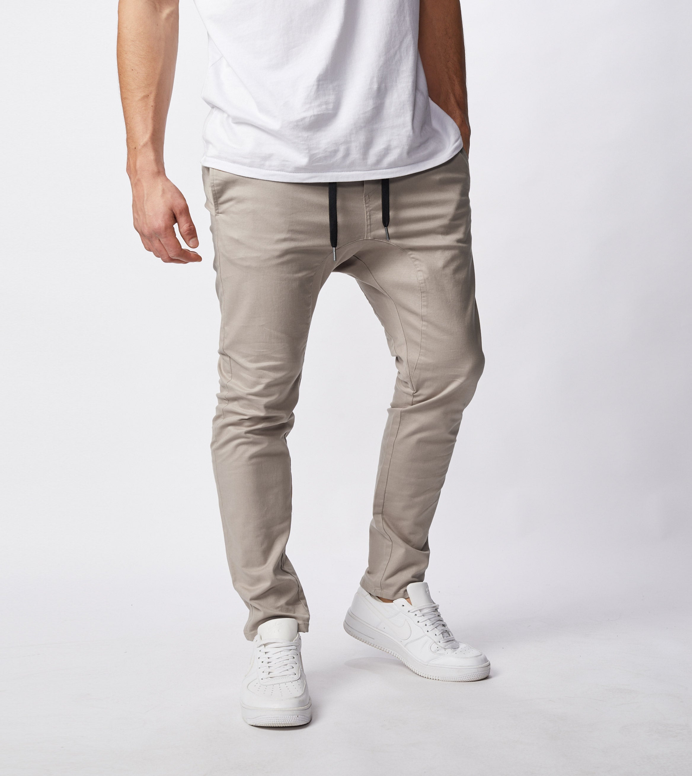 Sureshot Chino Almond