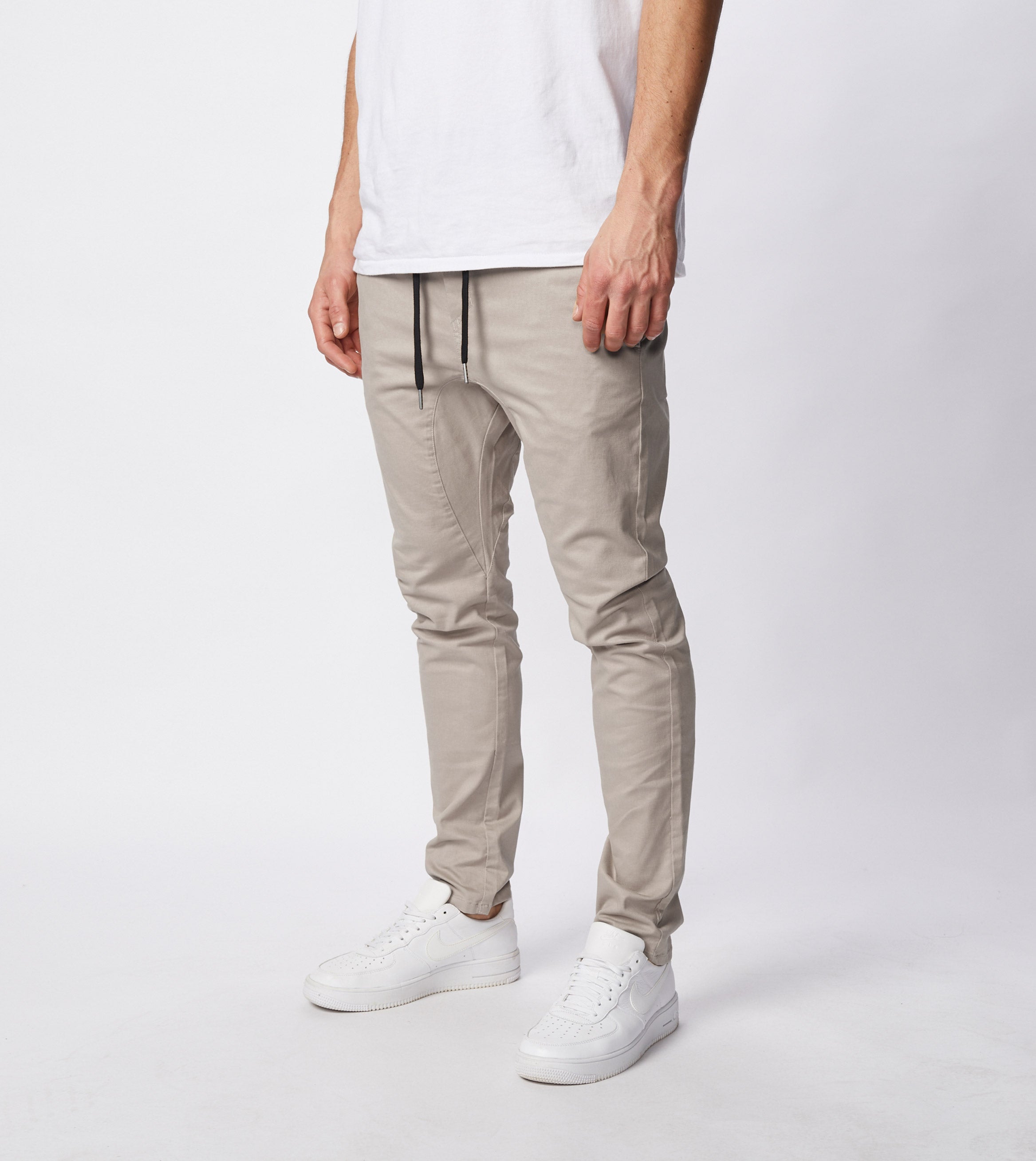 Sureshot Chino Almond