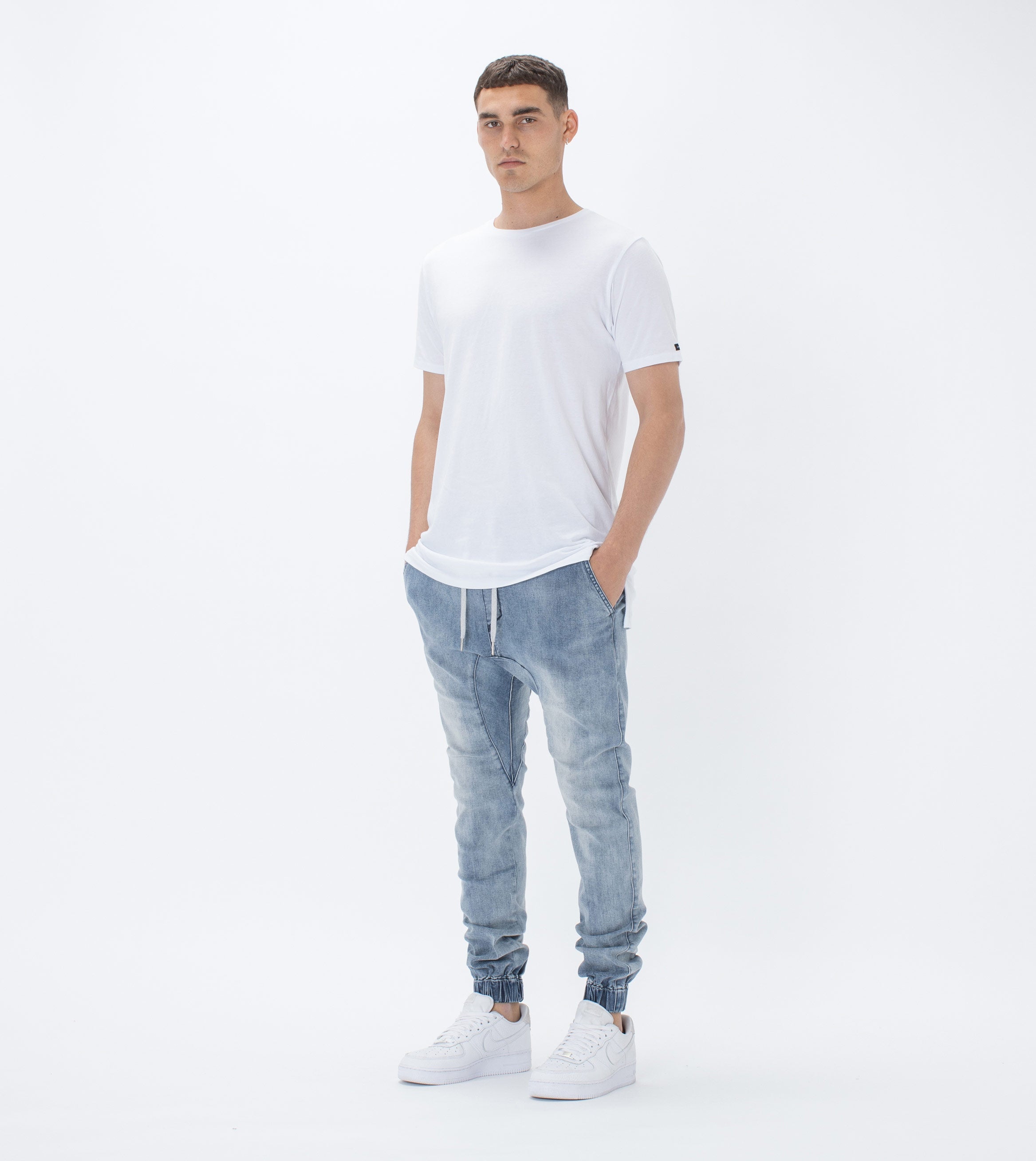 Sureshot Denim Jogger Mid Blue