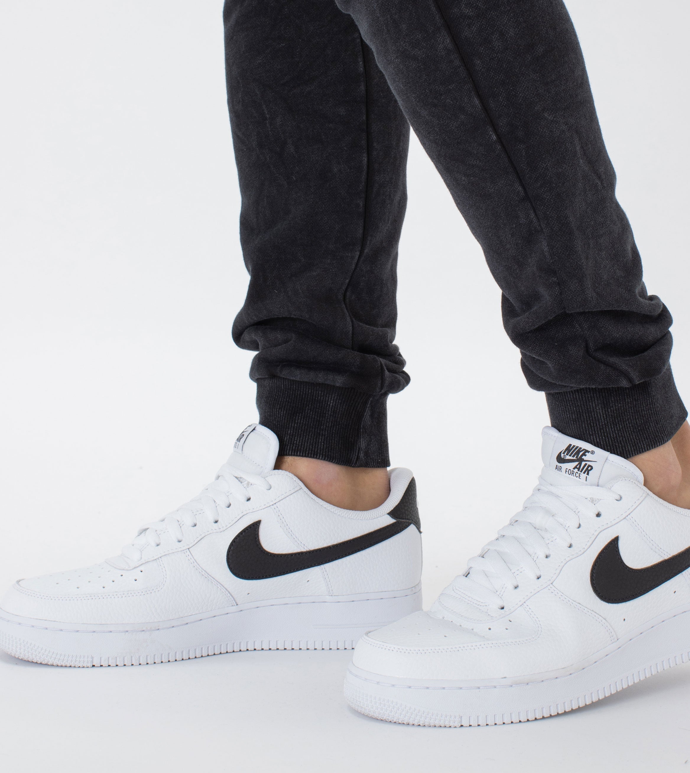 Sureshot Fleece Jogger Black Salt
