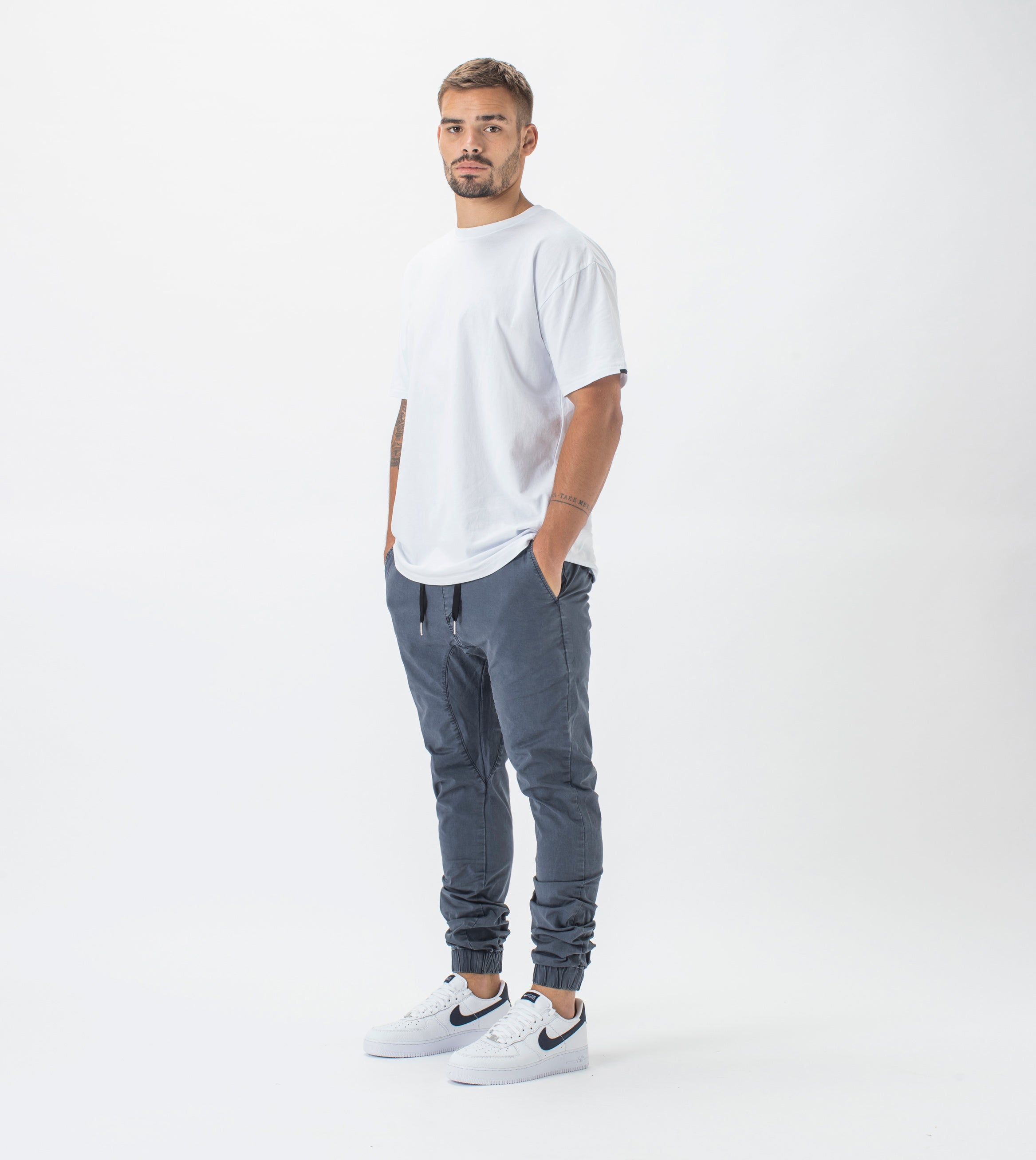 Sureshot Lightweight Jogger GD Royal