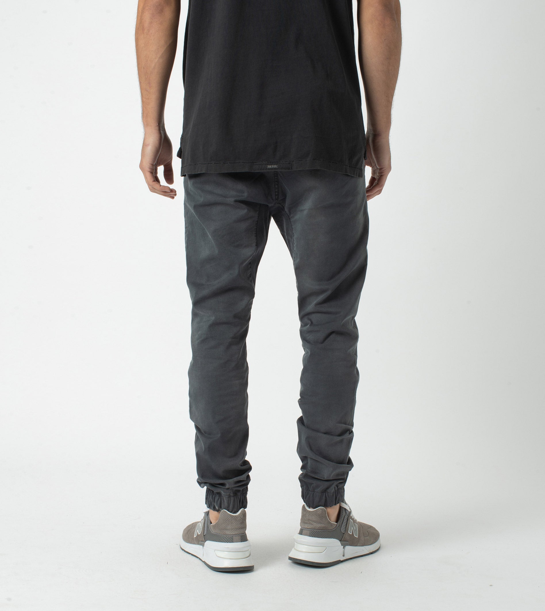 Sureshot Lightweight Jogger GD Black