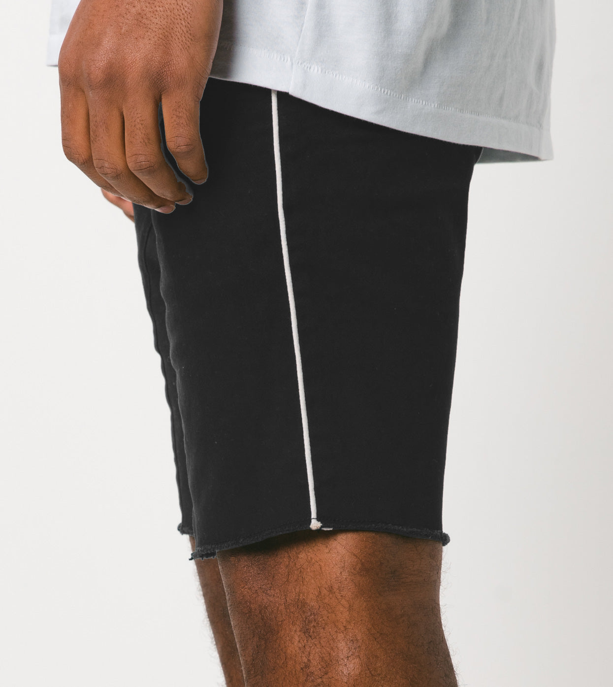 Sureshot Pipeline Short Black/White - Sale