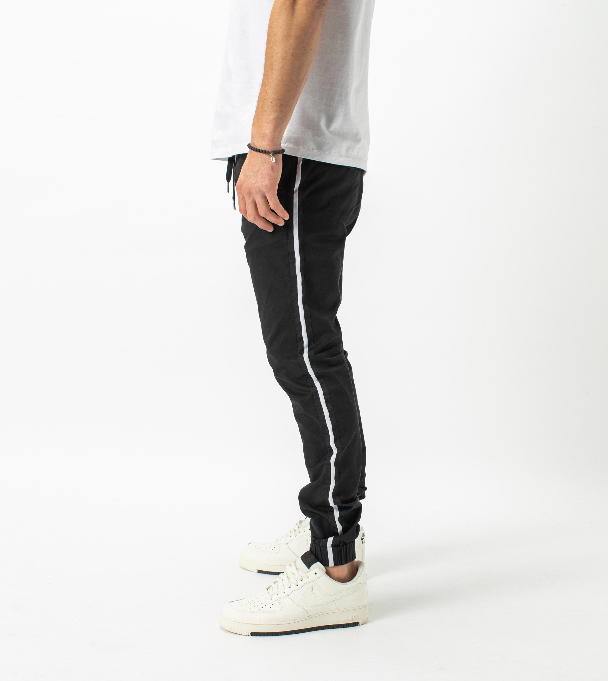 Sureshot Sideline  Lightweight Jogger Black/White