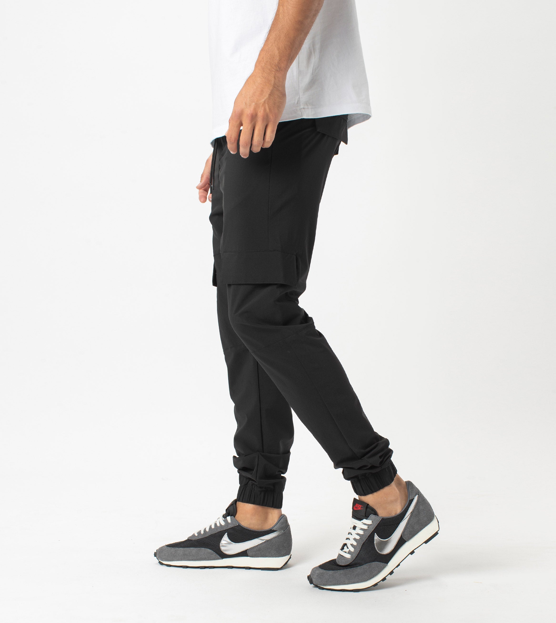 Sureshot Tech Cargo Jogger Black