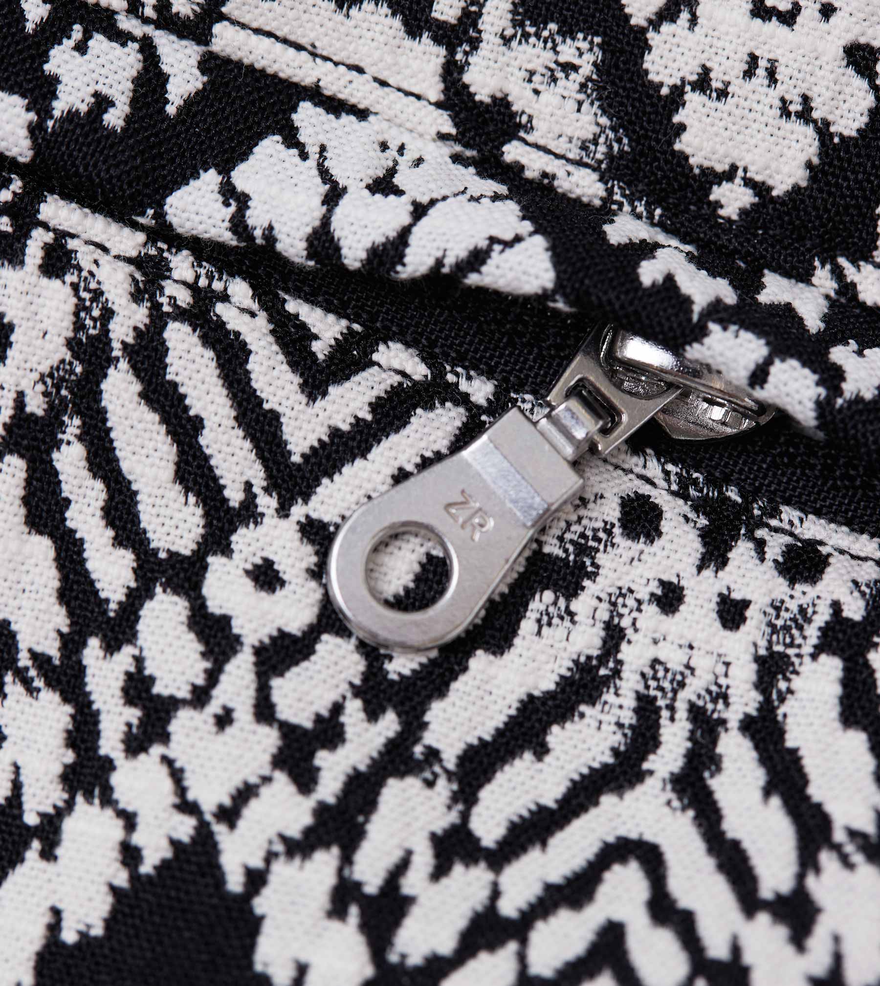 Sureshot ZZ Flight Short Black/White