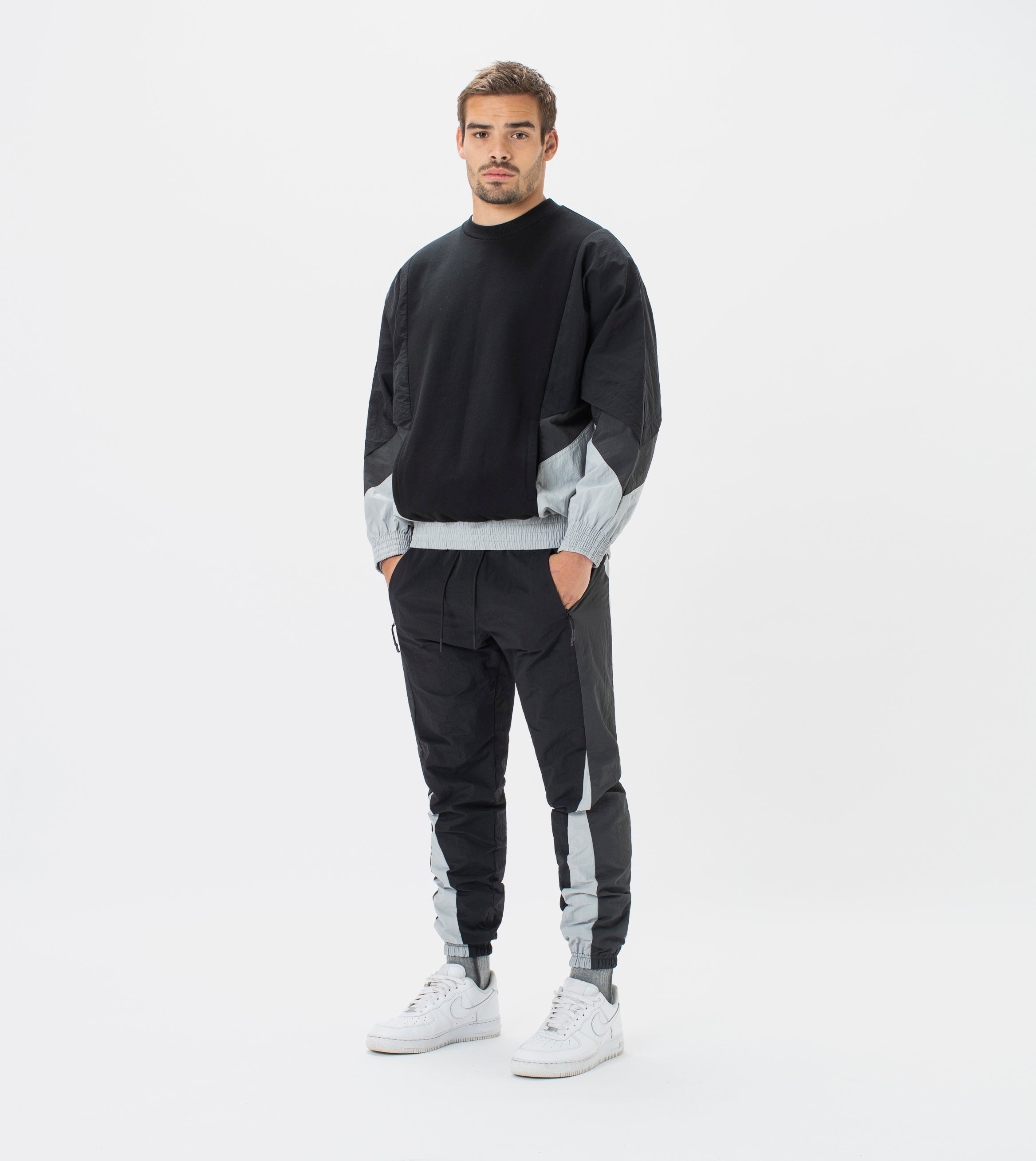 Panel Track Crew Sweat Black/Ash