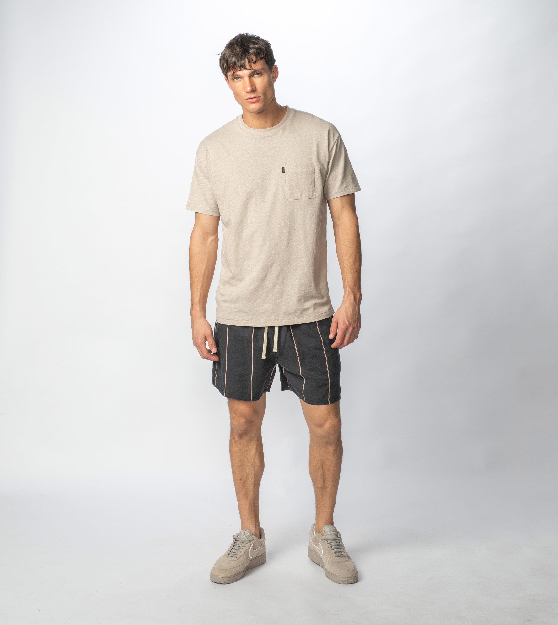 Tri-Stripe Zephyr Short Black/Mango