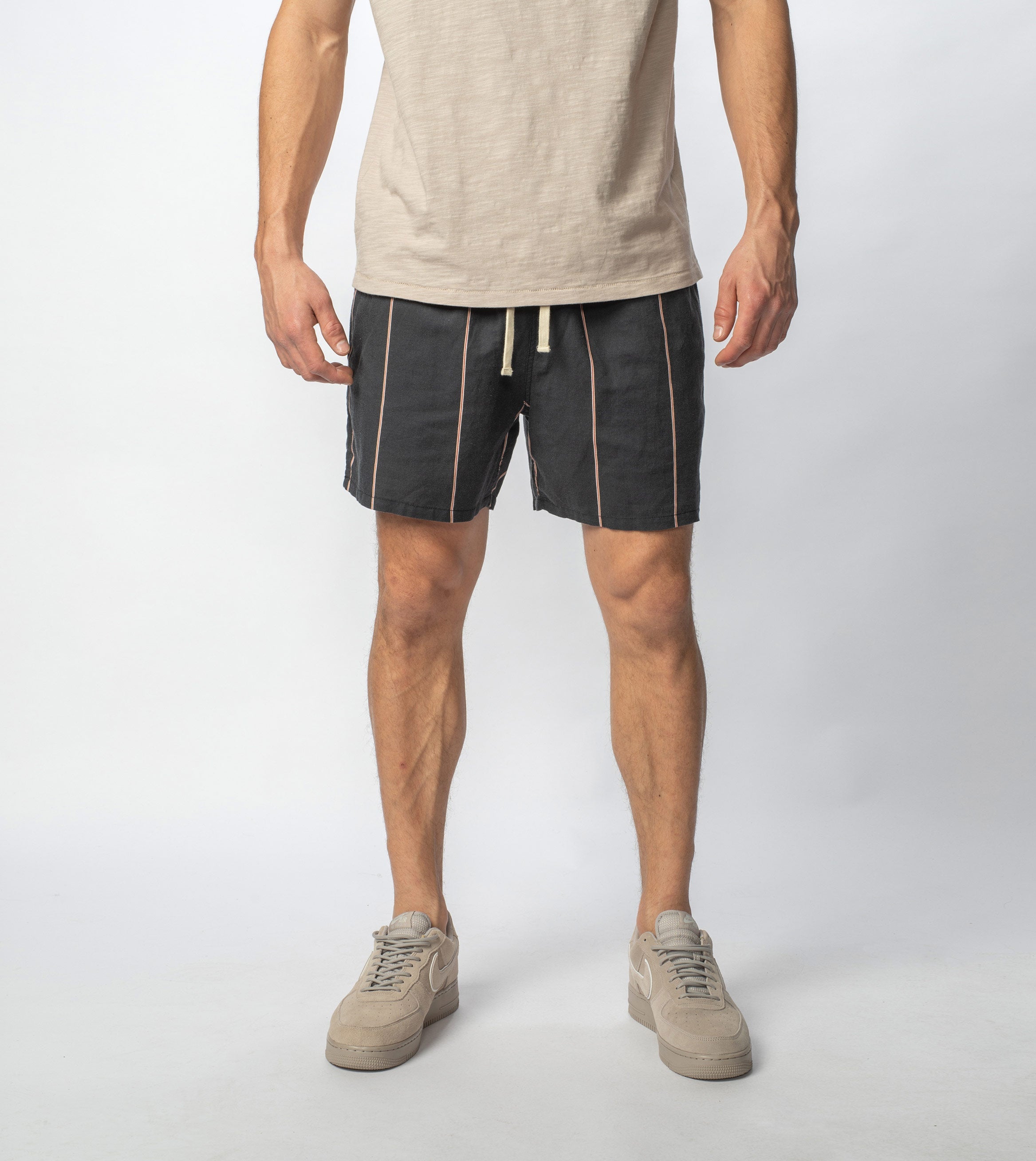 Tri-Stripe Zephyr Short Black/Mango