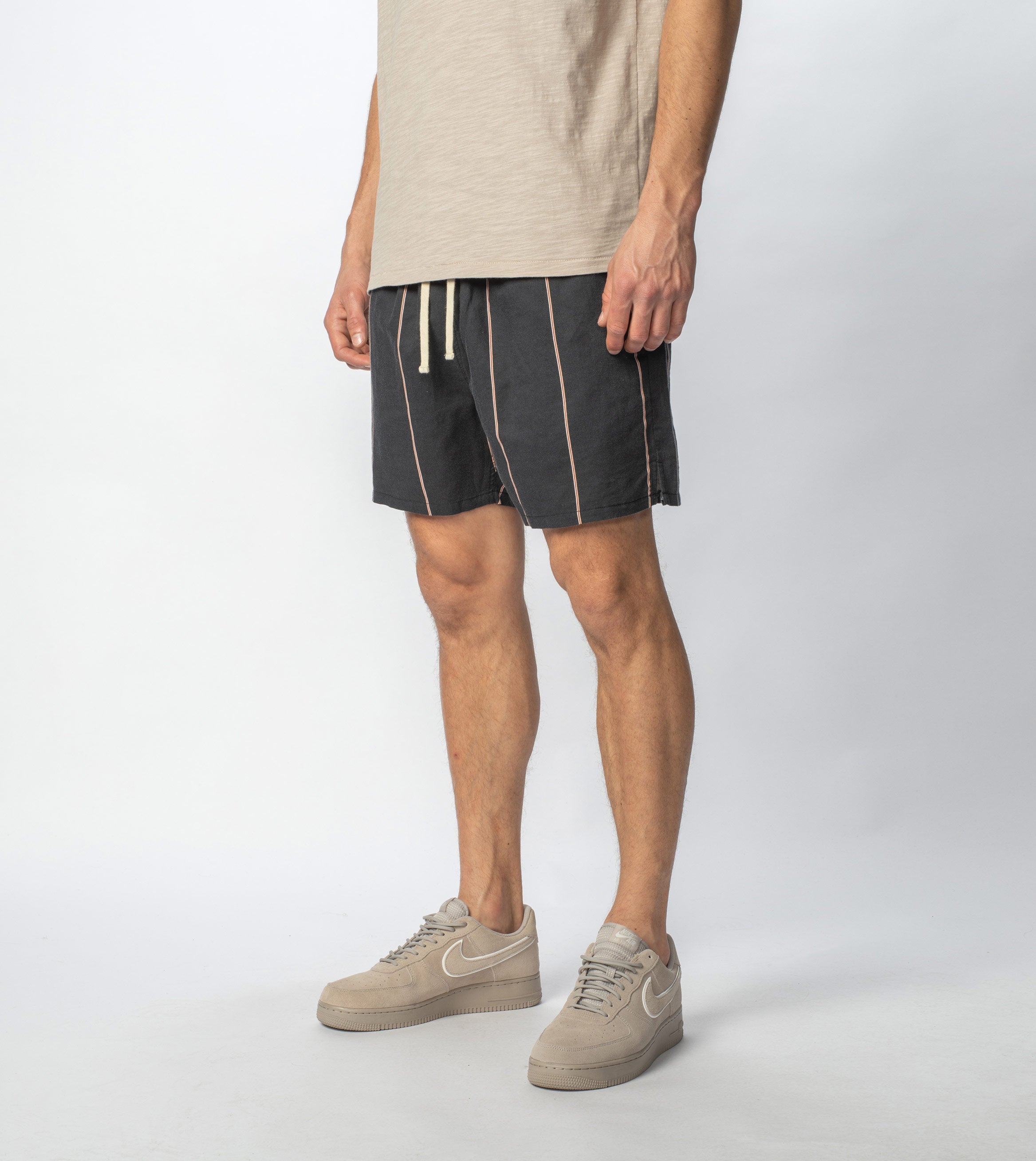 Tri-Stripe Zephyr Short Black/Mango