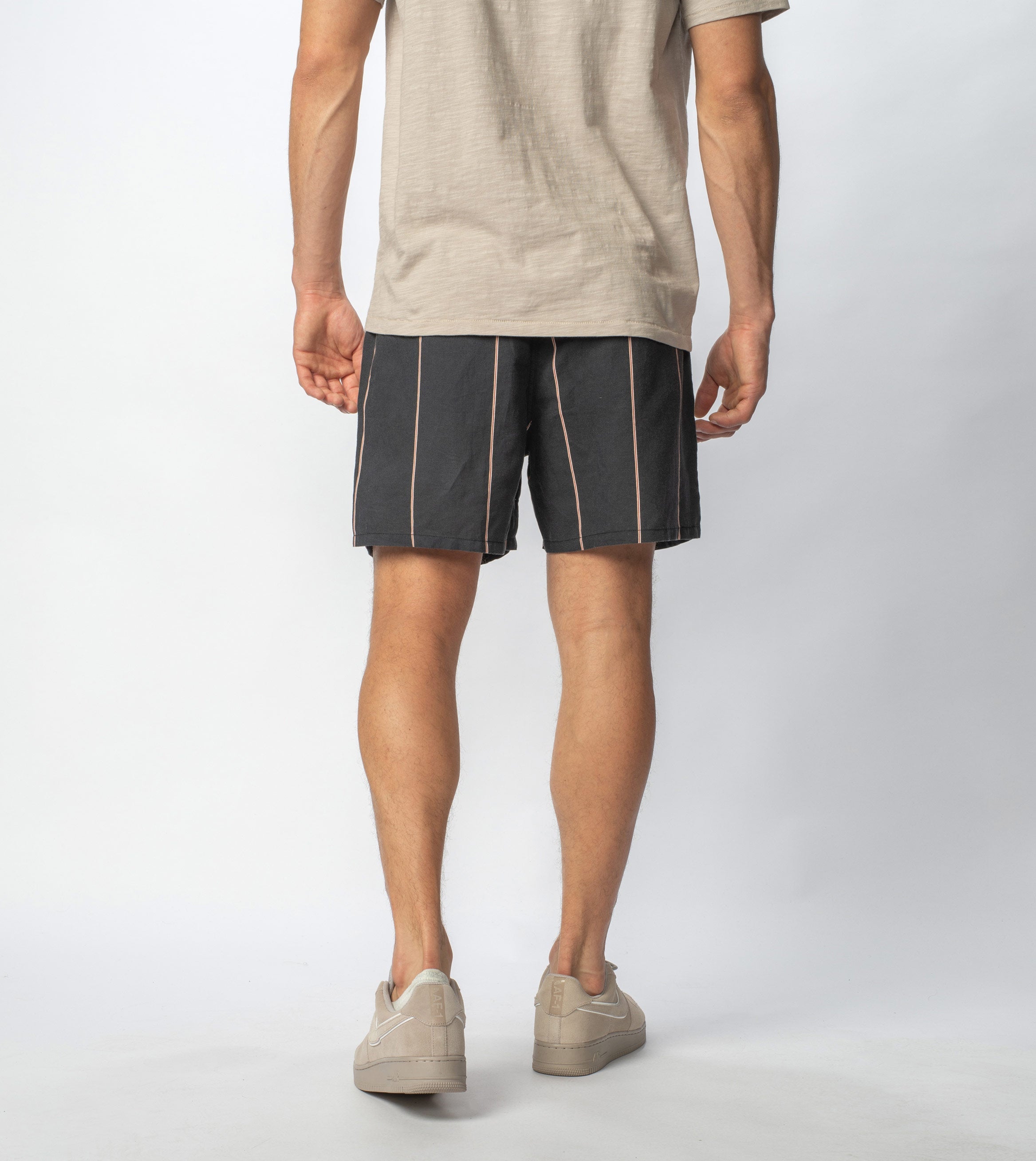 Tri-Stripe Zephyr Short Black/Mango