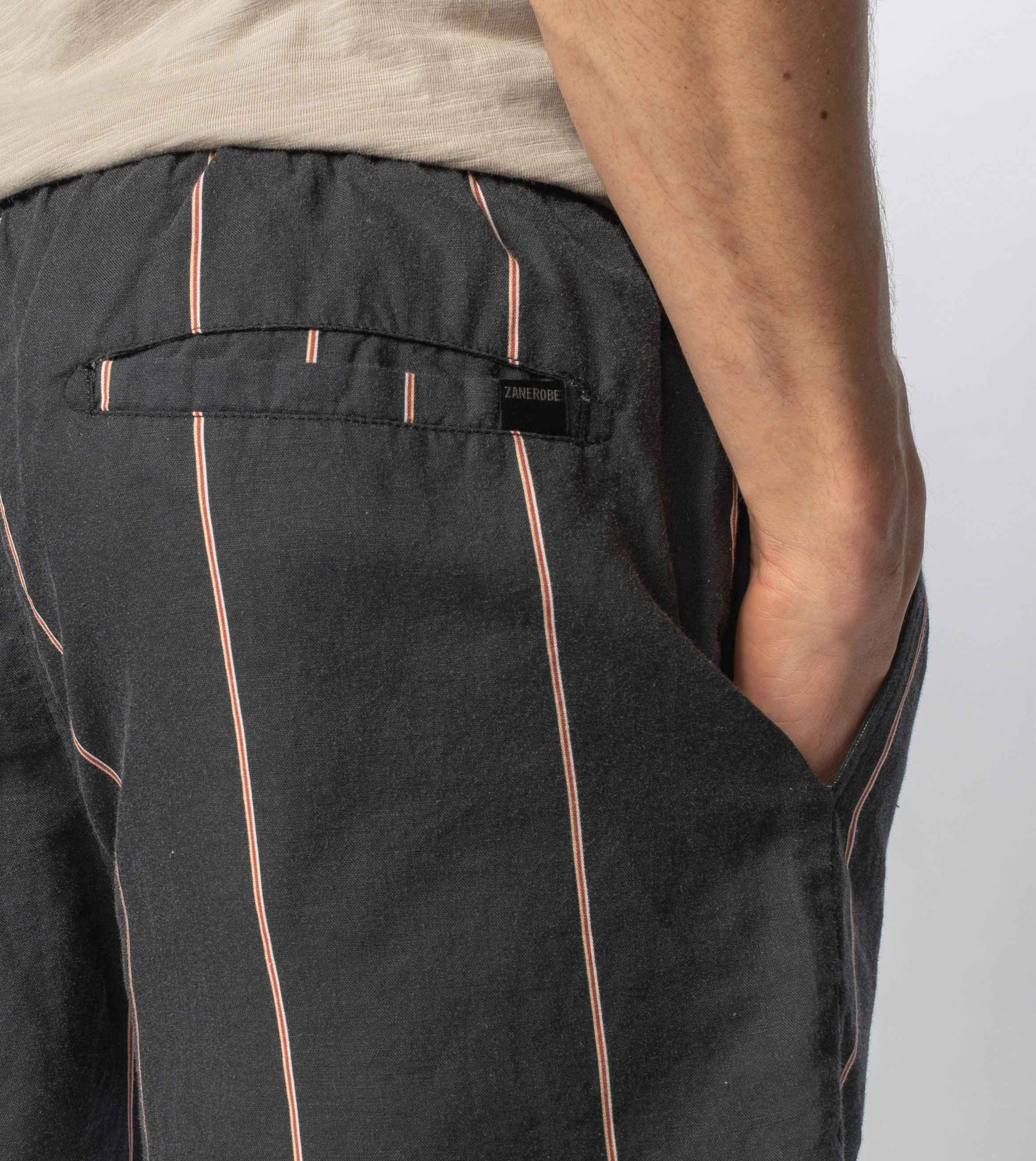 Tri-Stripe Zephyr Short Black/Mango