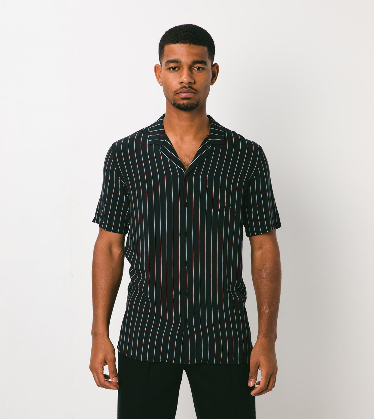 Twinstripe SS Shirt Black - Sale