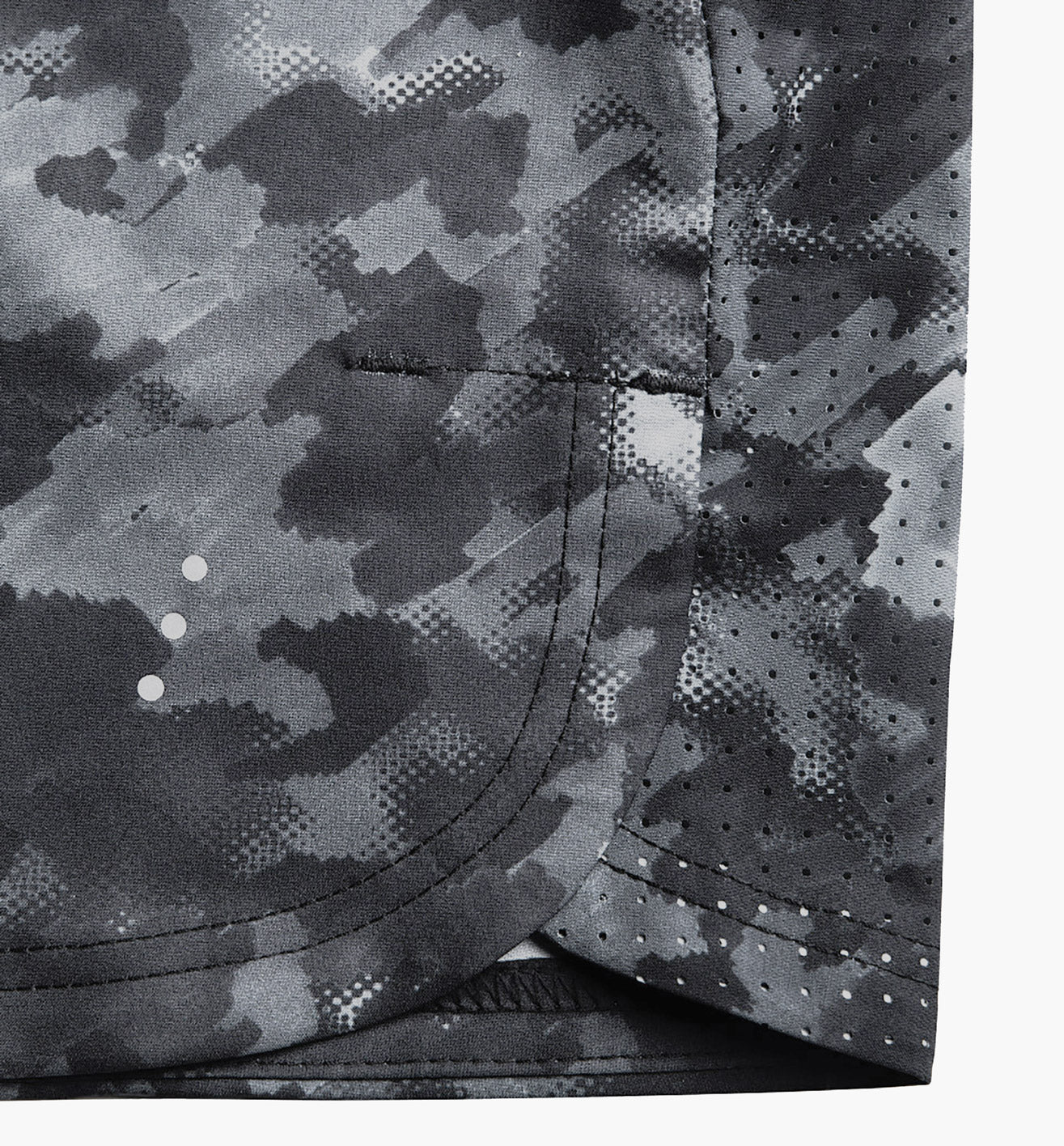 Type 3 Tech Short (19") Black Camo