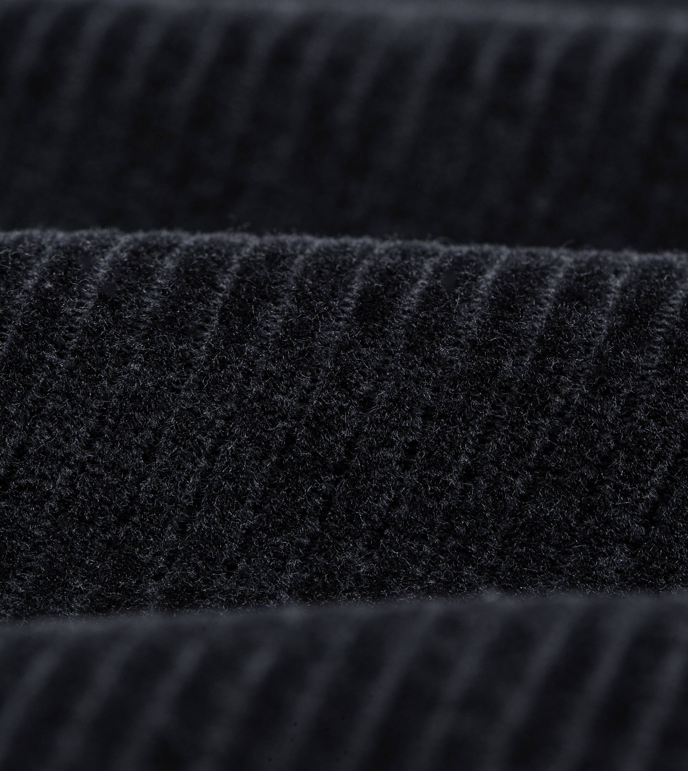 Lowgo Velour Hood Sweat Black
