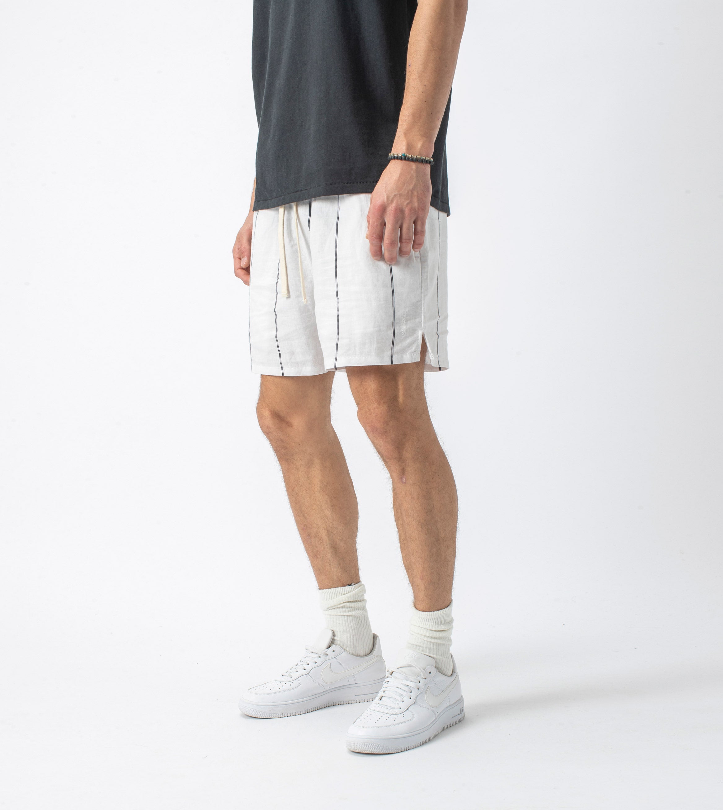 Vice Zephyr Short Milk/Black