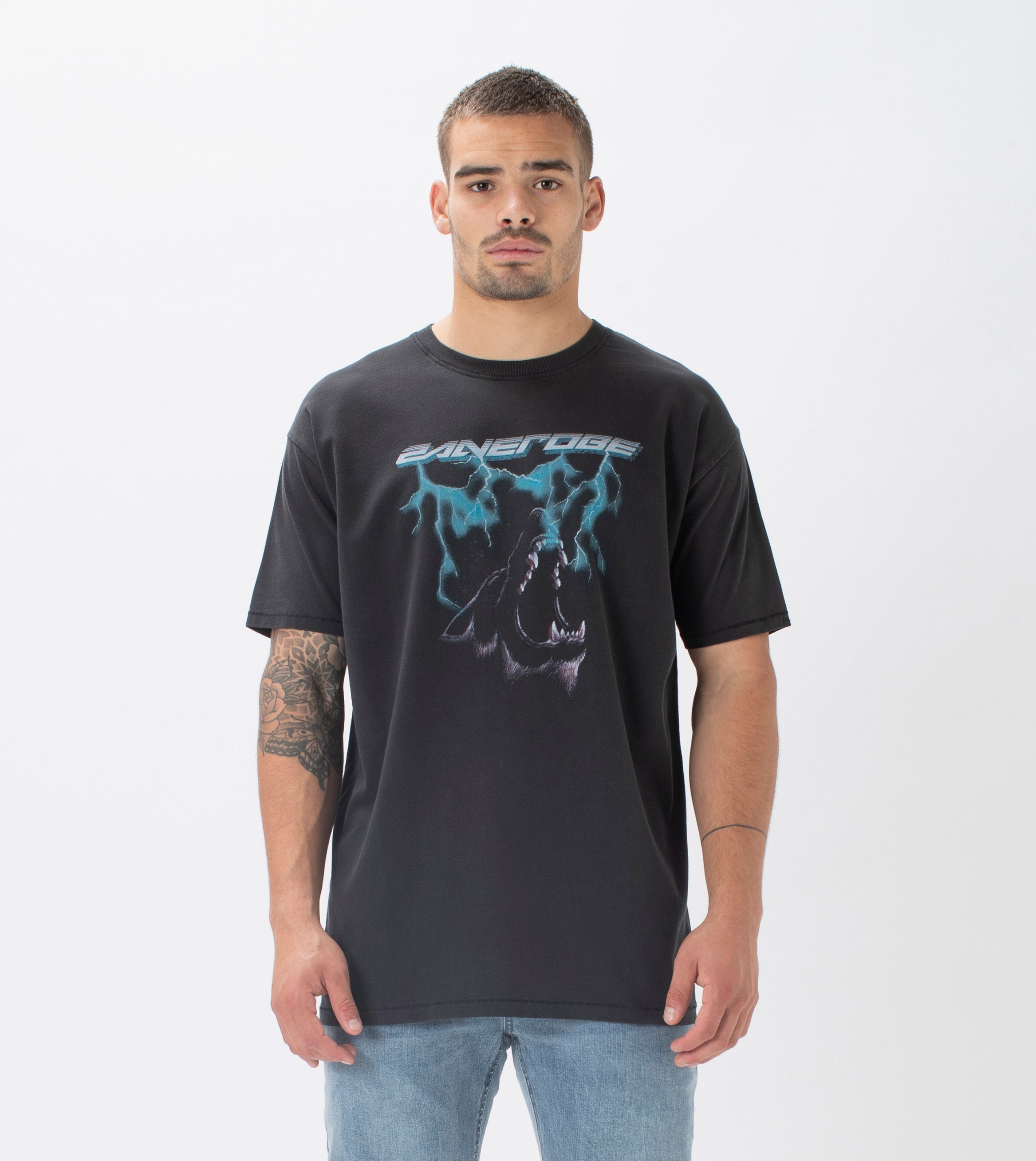 Wolf Box Tee GD Black