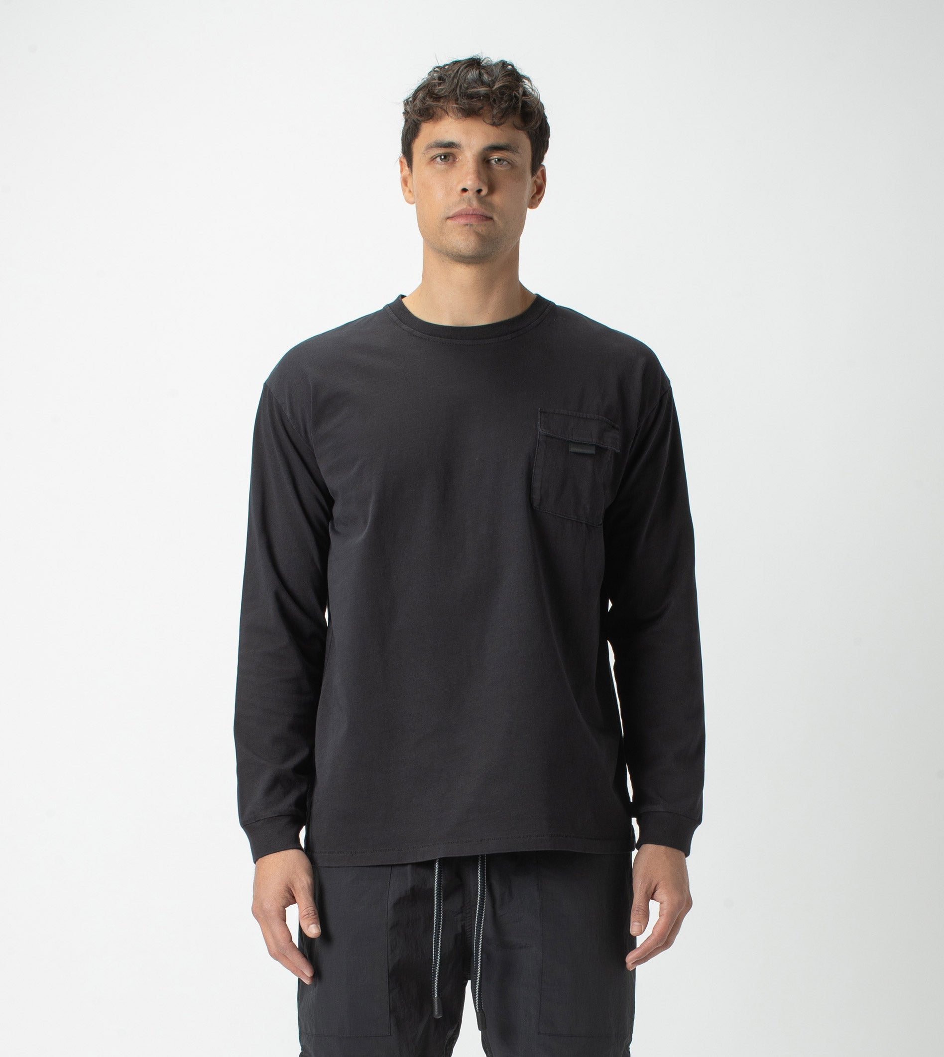 Workwear Box LS Tee Black