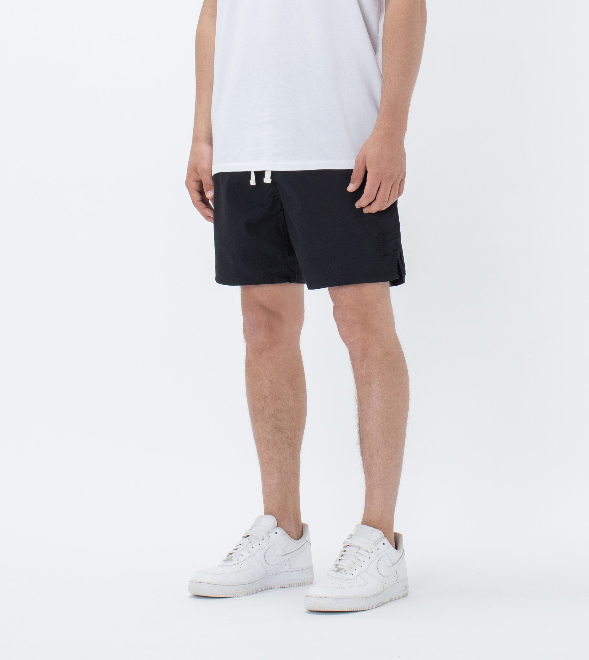 Zephyr Short Black